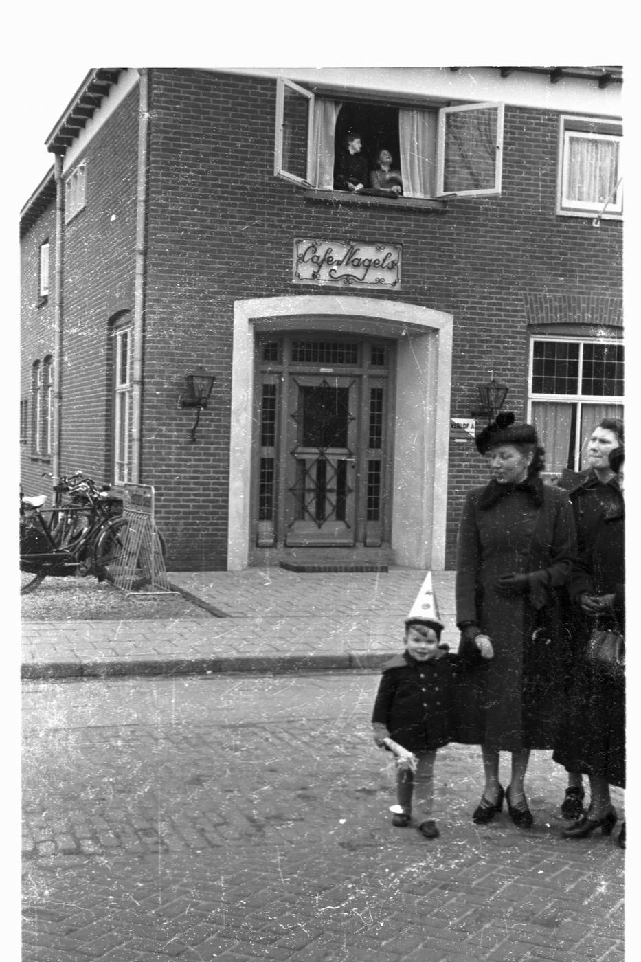 optocht1952f.jpg