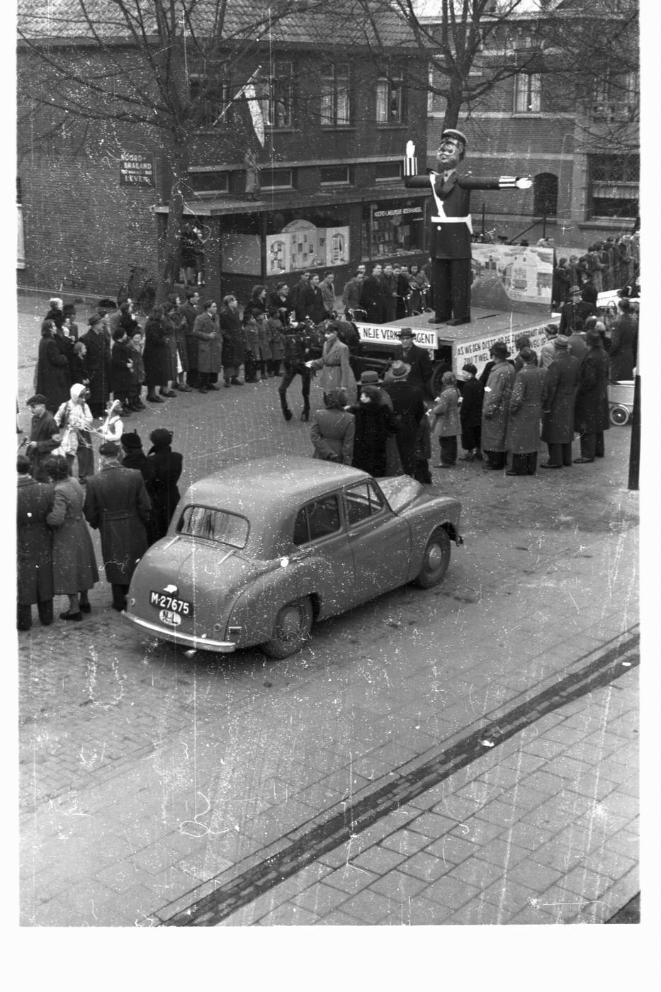 optocht1952z5.jpg