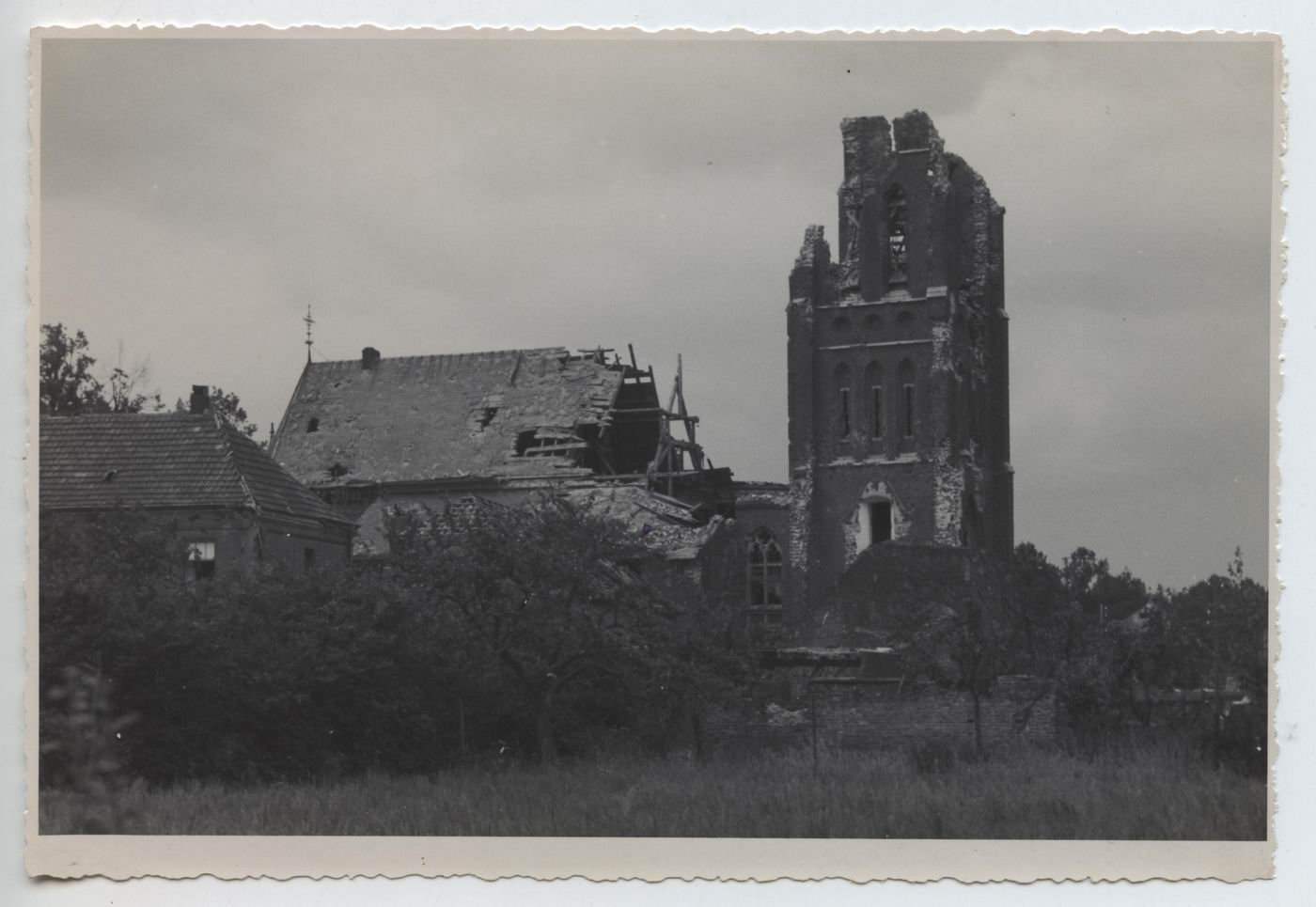 aug1945heijenkerk.jpg