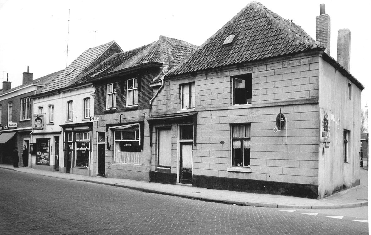 ca1955geboortehuishermensaandezandstraat.jpg