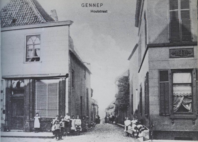 houtstraatrond1900perolles.jpg